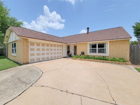 Photo of 17602 Kakerglen Court, Houston, TX 77084 (MLS # 72473488)