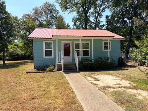 Photo of 145 Pine Hollow Lane, Huntsville, TX 77320 (MLS # 22935258)