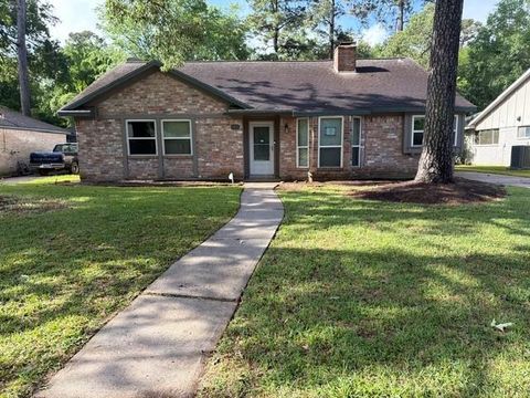 Photo of 1902 Shadow Rock Drive, Houston, TX 77339 (MLS # 7192442)