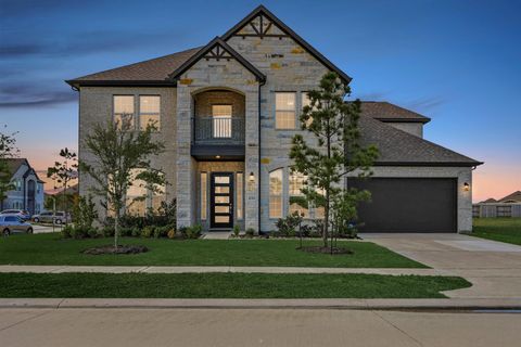 Photo of 21303 Shore Arbor Lane, Cypress, TX 77433 (MLS # 81664397)
