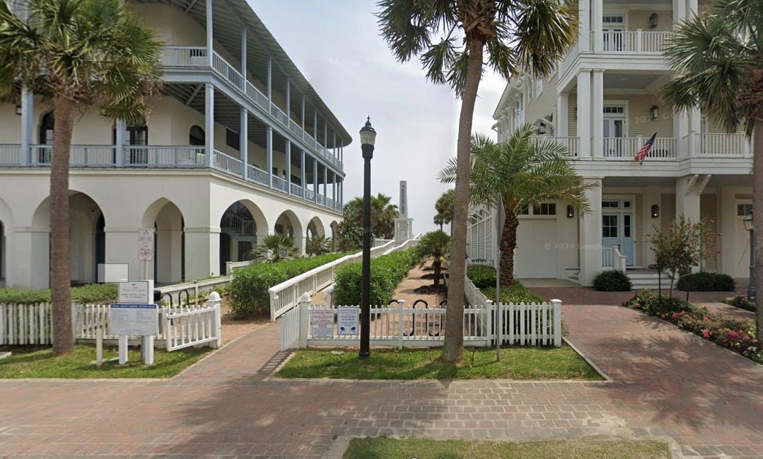 2622 E Seaside Drive