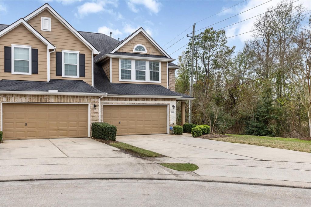 Photo of 12902 Iris Garden Lane, Houston, TX 77044 (MLS # 77659649)