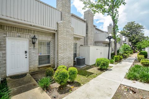 Photo of 3800 Tanglewilde Street #106, Houston, TX 77063 (MLS # 19354939)