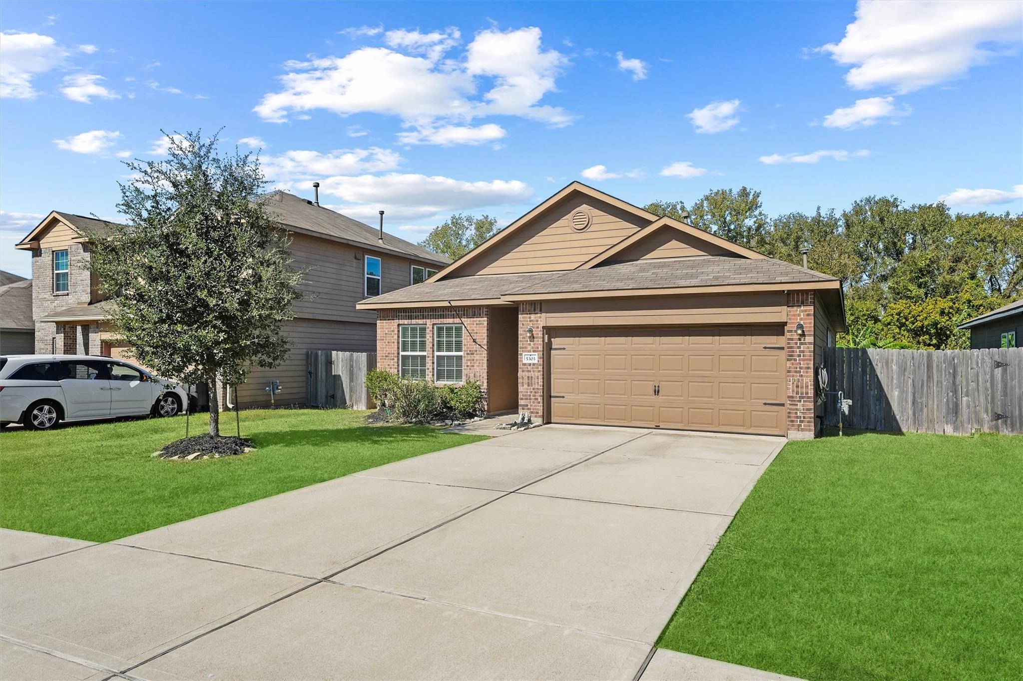 5303 Rivers Edge Drive