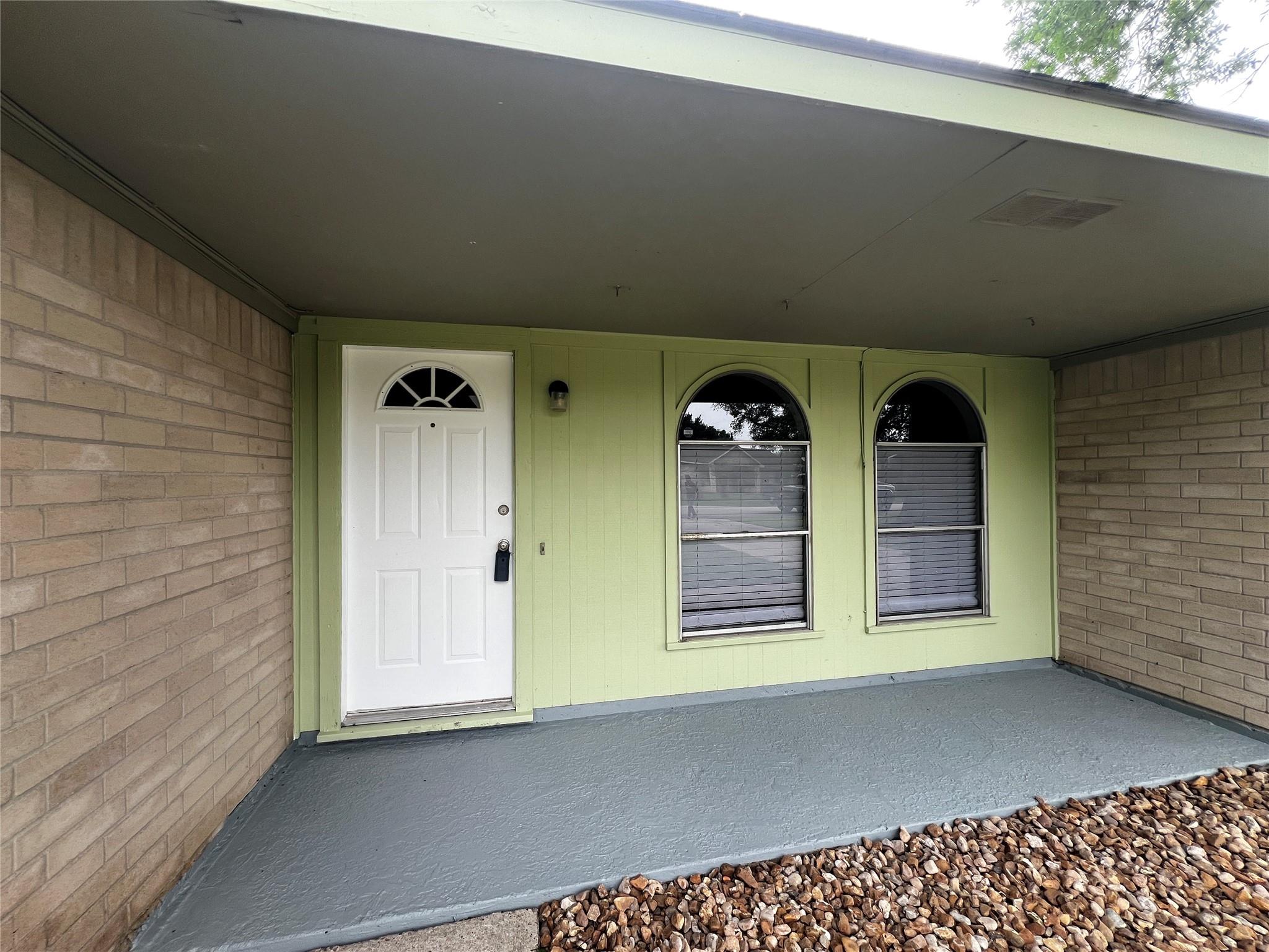 1105 Yorktown Street