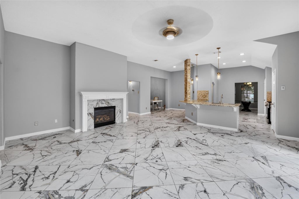 Photo of 17223 Dawn Shadows Drive, Humble, TX 77346 (MLS # 10921698)