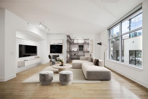 Photo of 1901 Post Oak Boulevard #204, Houston, TX 77056 (MLS # 77131108)