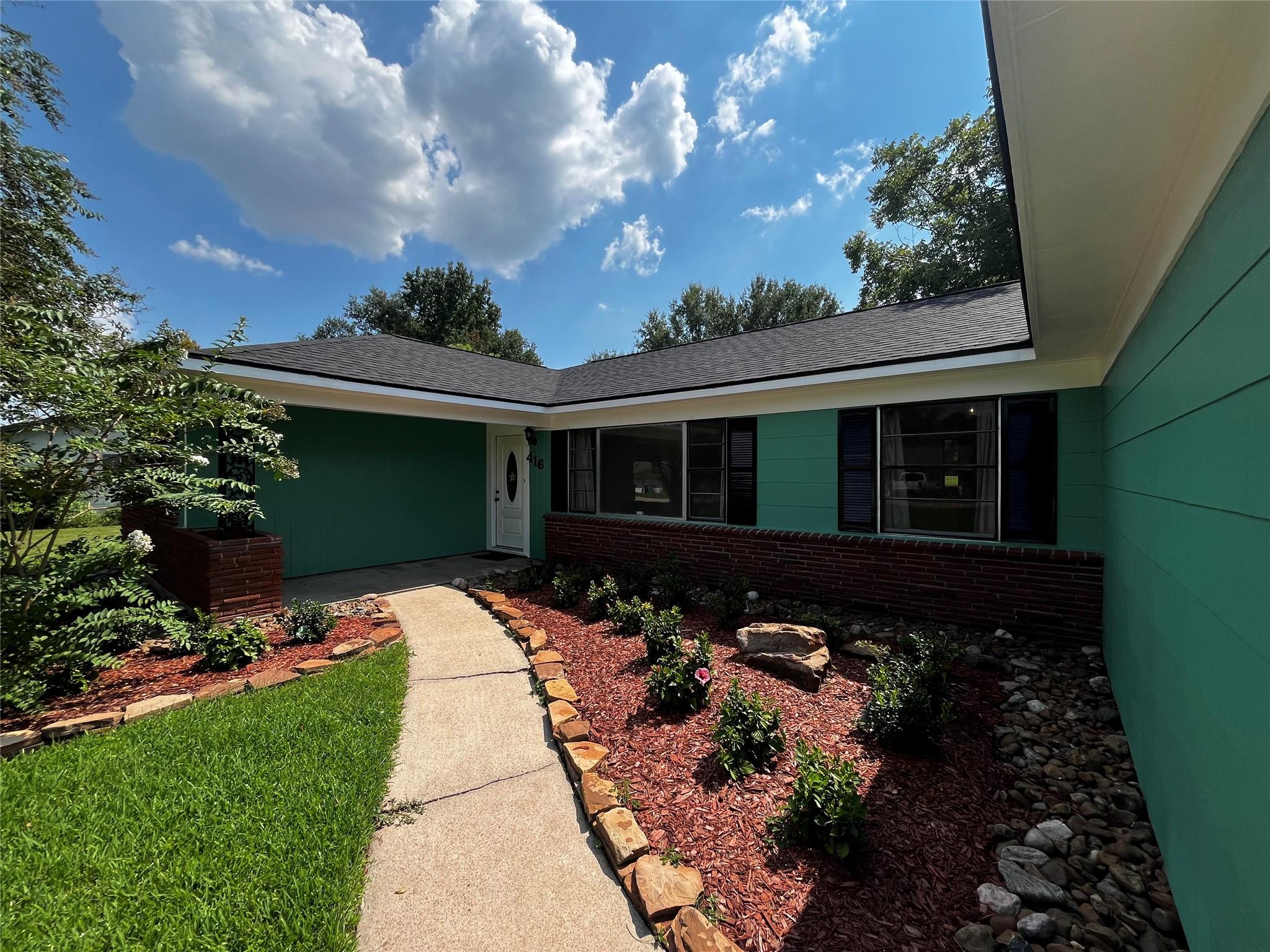 416 Azalea Drive