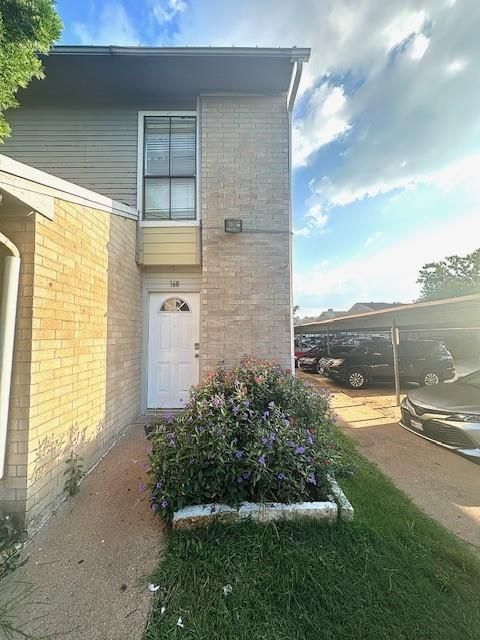 Photo of 11000 Kinghurst Drive #168, Houston, TX 77099 (MLS # 33916959)
