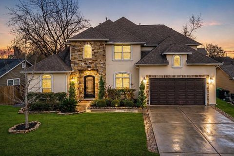 Photo of 1938 Pech Road, Houston, TX 77055 (MLS # 80621703)