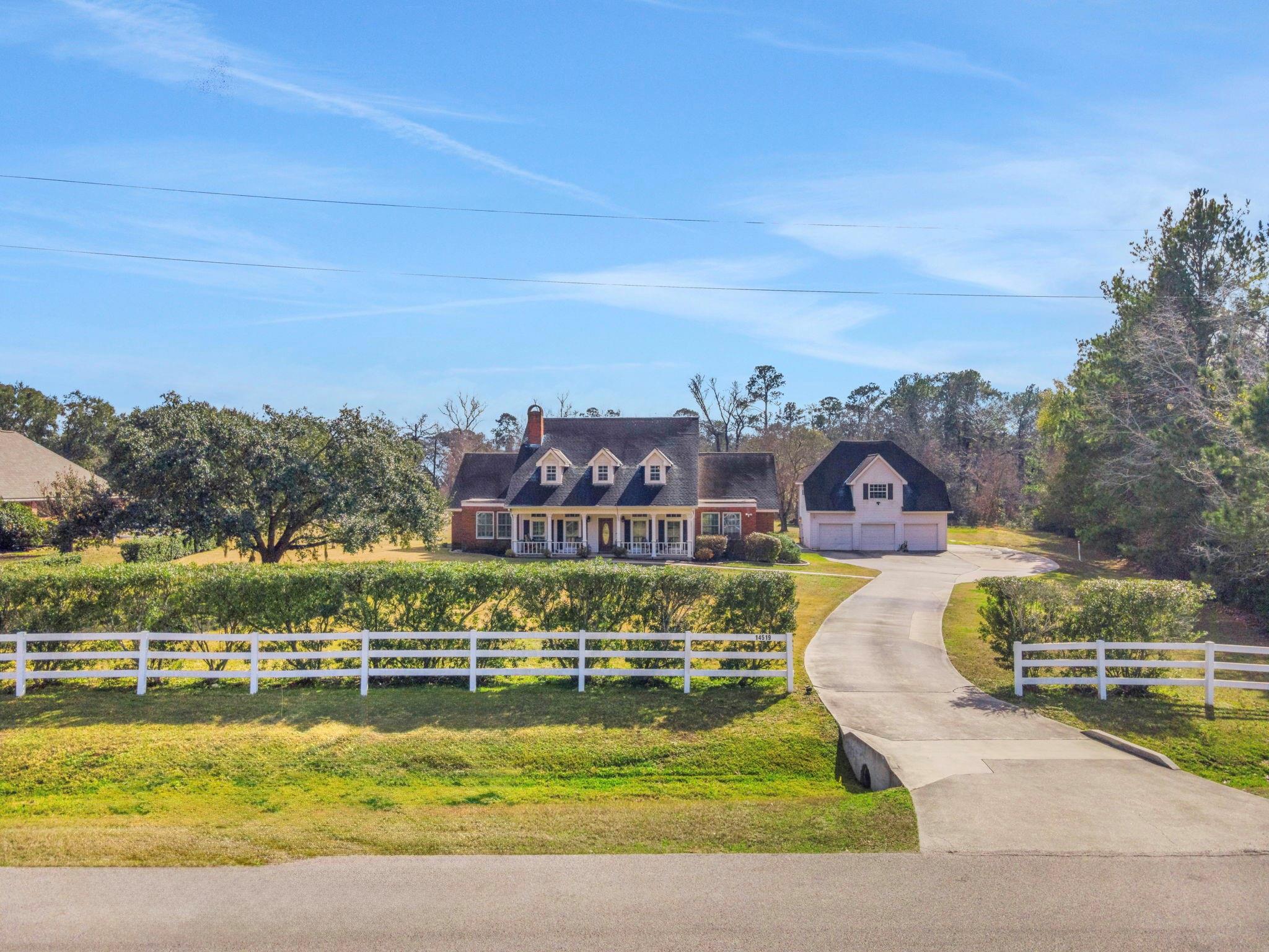 14519 Wildwood Circle