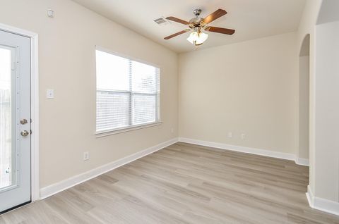 Tiny photo for 3747 W Ashford Villa Ln, Houston, TX 77082 (MLS # 44510997)