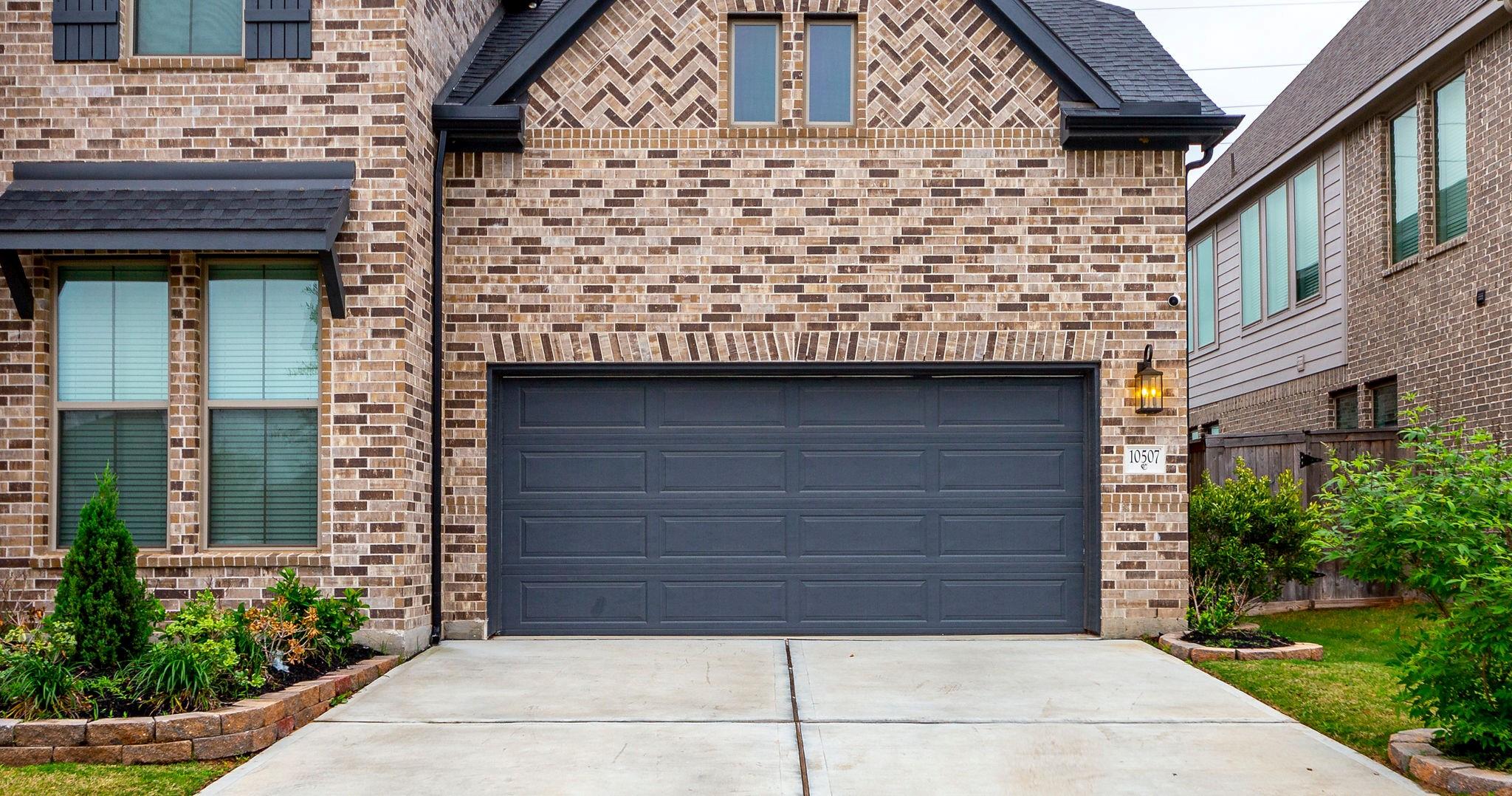 10507 Halley Lane