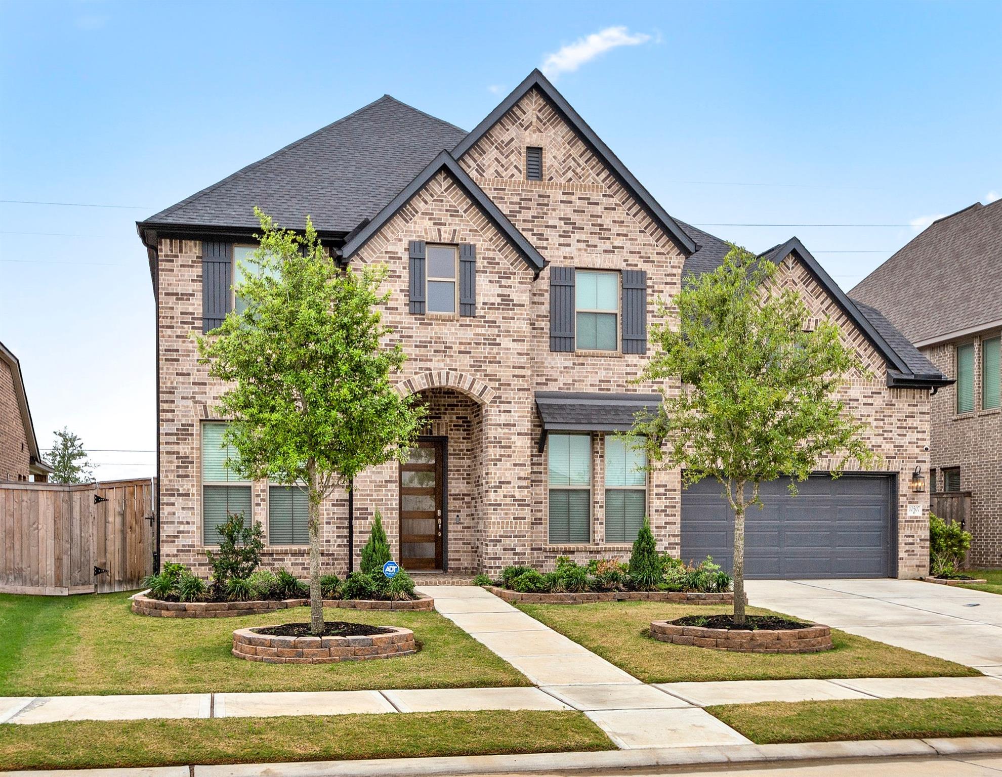 10507 Halley Lane
