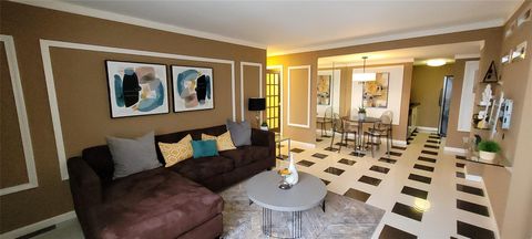 Tiny photo for 7510 Hornwood Drive #1606, Houston, TX 77036 (MLS # 70014978)