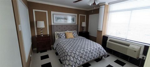 Tiny photo for 7510 Hornwood Drive #1606, Houston, TX 77036 (MLS # 70014978)