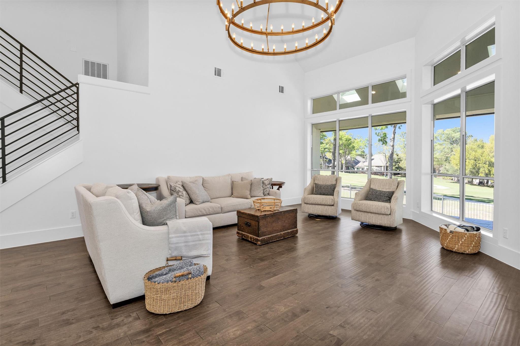 111 Edgewood Drive