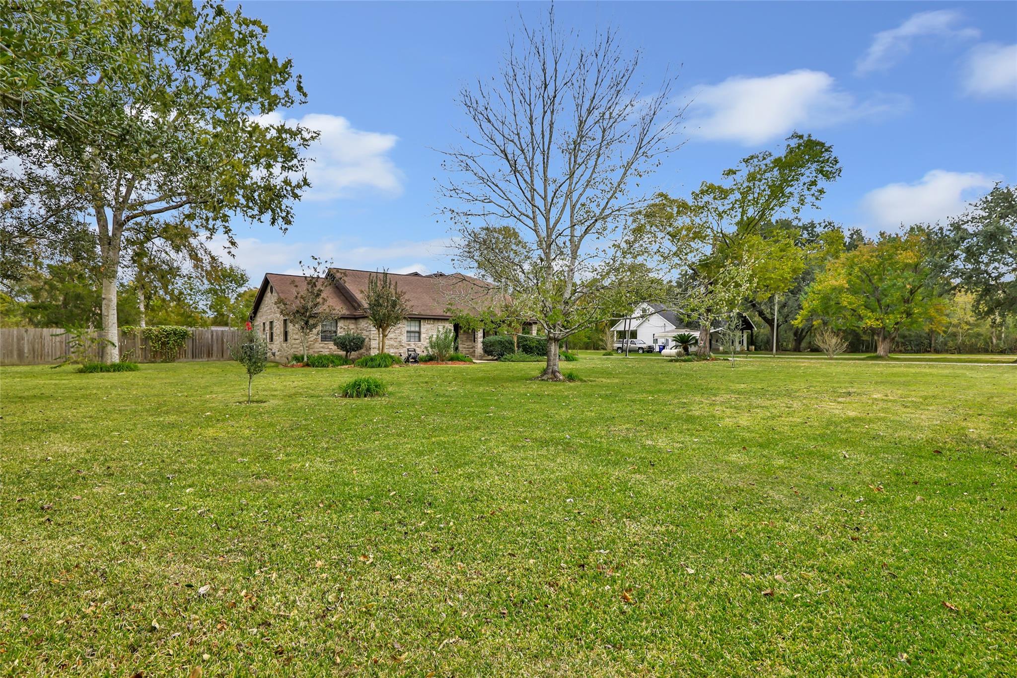 6012 Crosby Cedar Bayou Road