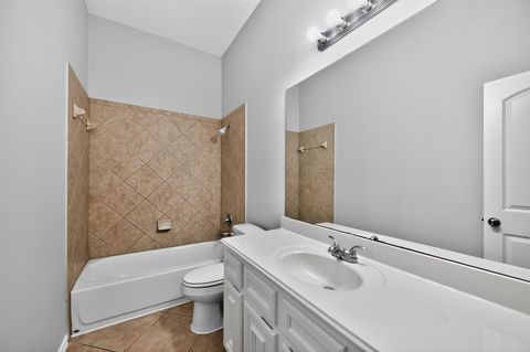 Tiny photo for 13414 Moonlit Lake Lane, Pearland, TX 77584 (MLS # 29654802)