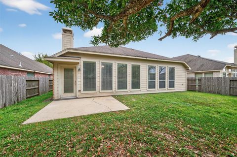 Tiny photo for 13414 Moonlit Lake Lane, Pearland, TX 77584 (MLS # 29654802)