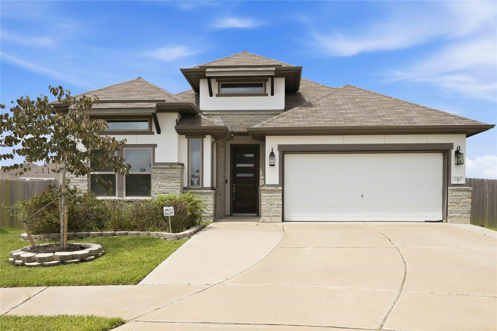 20427 Windcrest Colony Trail
