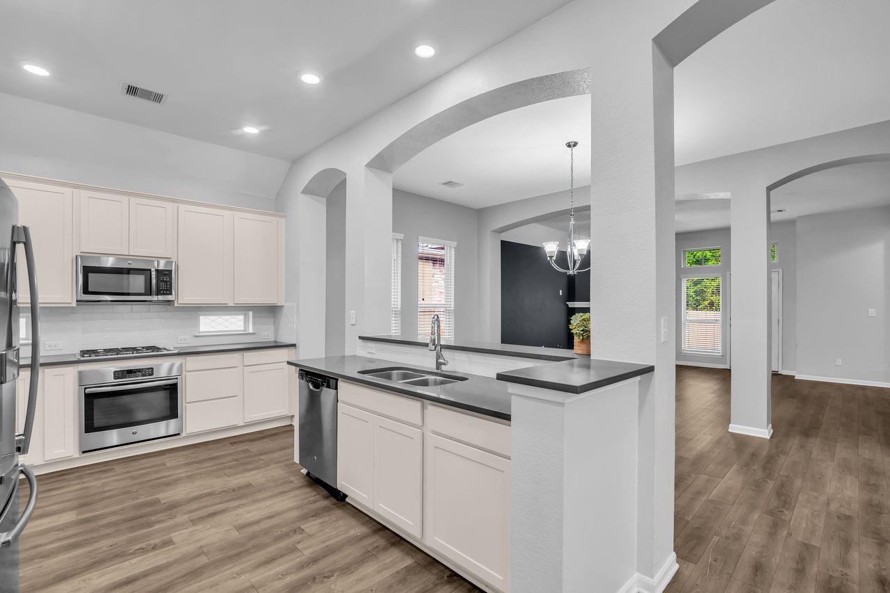 14320 N Summerchase Circle