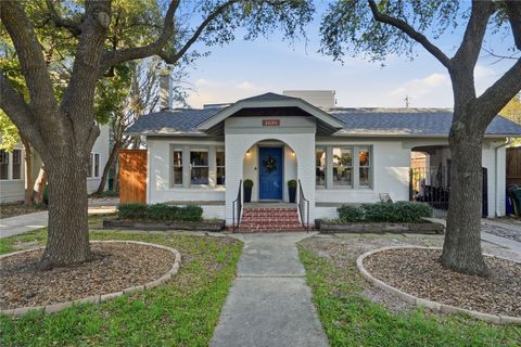 Photo of 1636 Sul Ross Street, Houston, TX 77006 (MLS # 50661696)