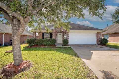 Photo of 5008 Blanco Drive, Pearland, TX 77584 (MLS # 84036603)