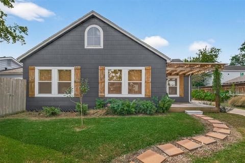 Photo of 5610 Truett Street, Houston, TX 77023 (MLS # 53302561)