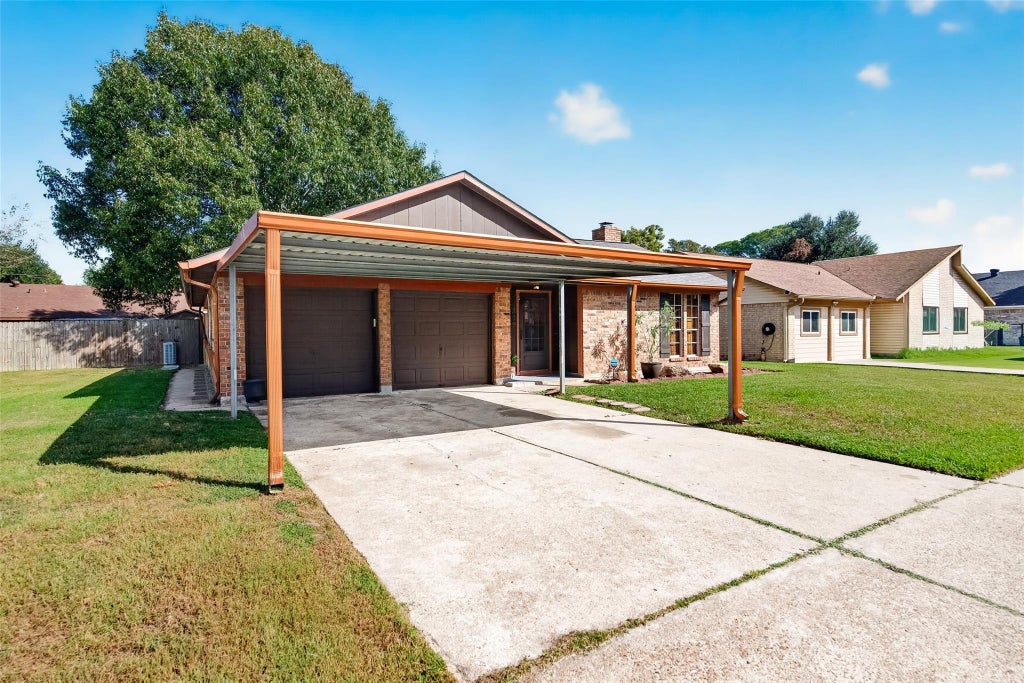 Photo of 4809 Yellowstone Drive, Pasadena, TX 77505 (MLS # 24657644)