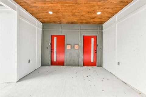 Tiny photo for 6103 Cavalier Street, Houston, TX 77087 (MLS # 95540771)