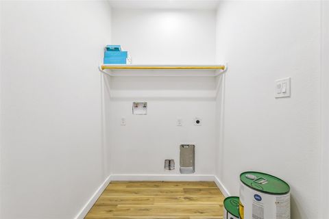 Tiny photo for 6103 Cavalier Street, Houston, TX 77087 (MLS # 95540771)