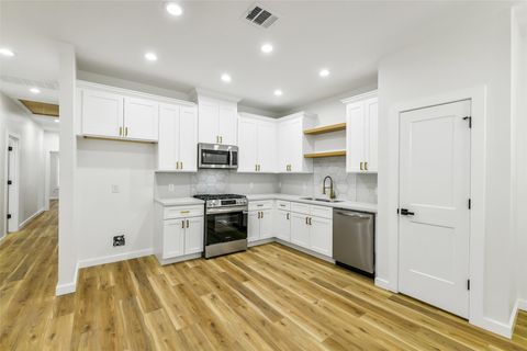 Tiny photo for 6103 Cavalier Street, Houston, TX 77087 (MLS # 95540771)