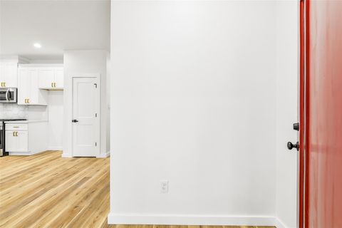 Tiny photo for 6103 Cavalier Street, Houston, TX 77087 (MLS # 95540771)