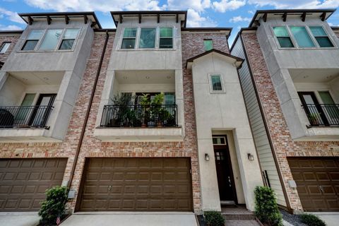 Photo of 2231 Chenevert Street, Houston, TX 77003 (MLS # 16420419)