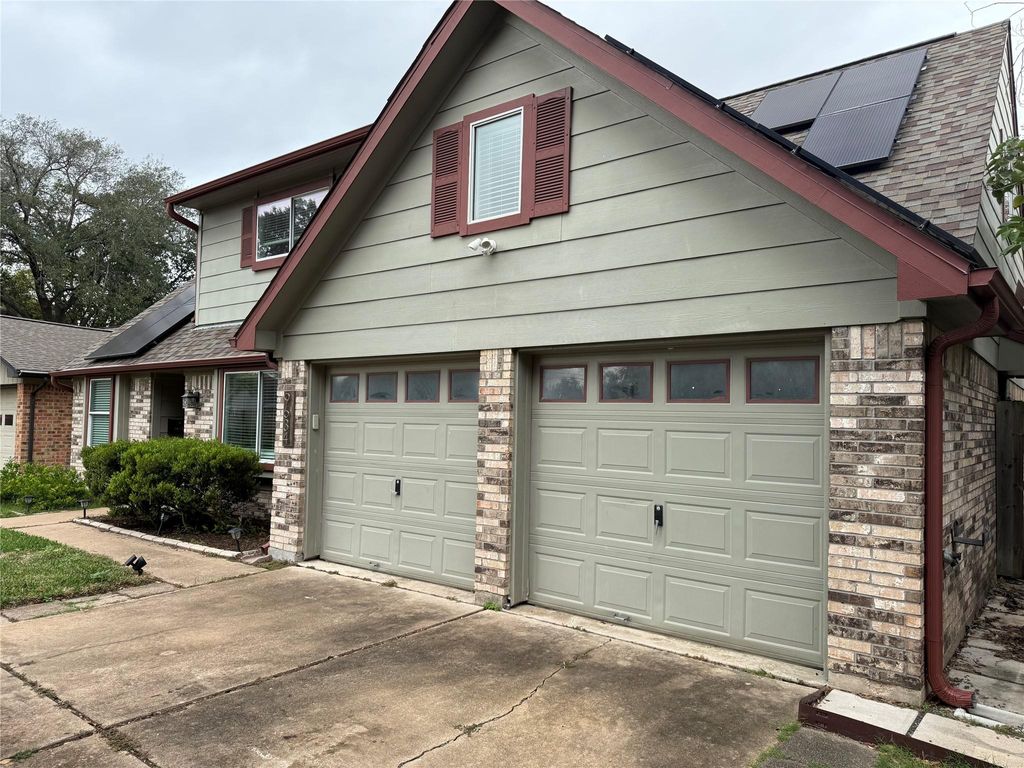 Photo of 9634 Rockhurst Drive, Houston, TX 77080 (MLS # 55266044)