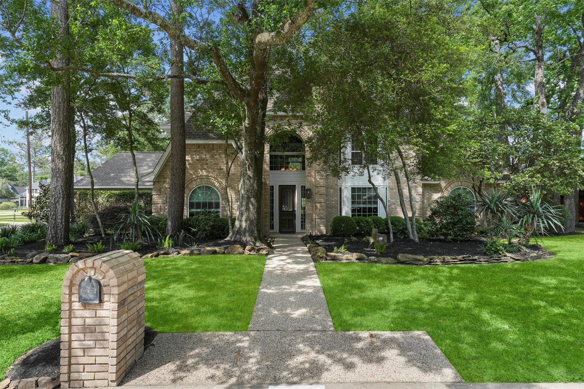 2023 Forest Garden Drive