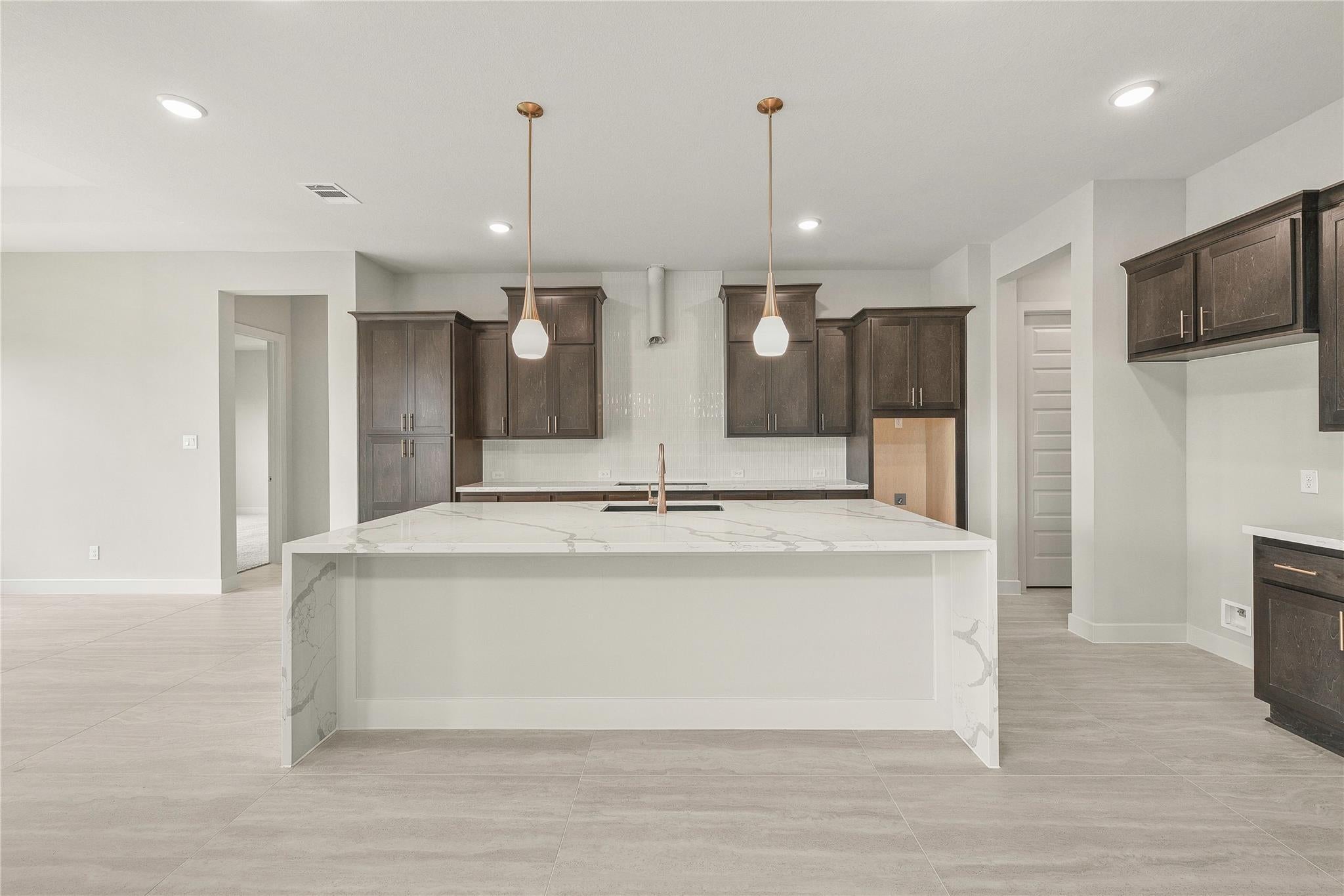 813 Caballos Drive