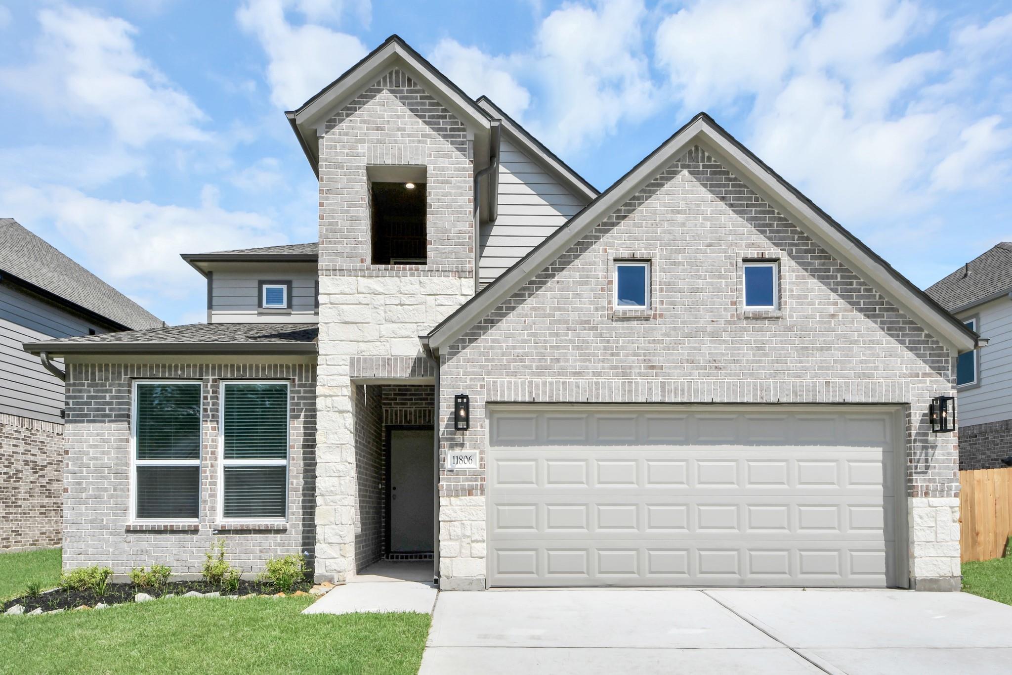11806 Royal Willow Lane
