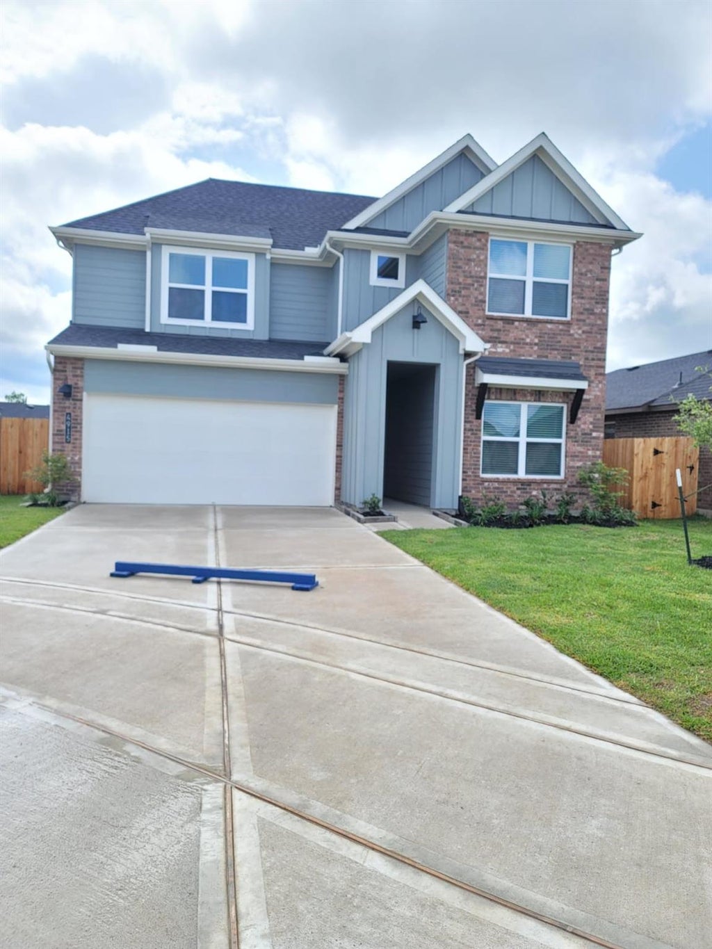 Photo of 4915 Pine Haven Lane, Fresno, TX 77545 (MLS # 46608503)