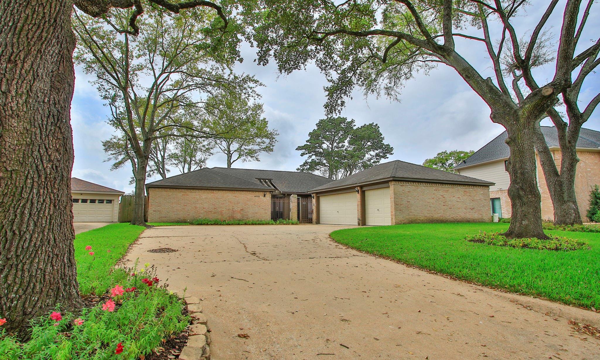 14115 S Suddley Castle Street