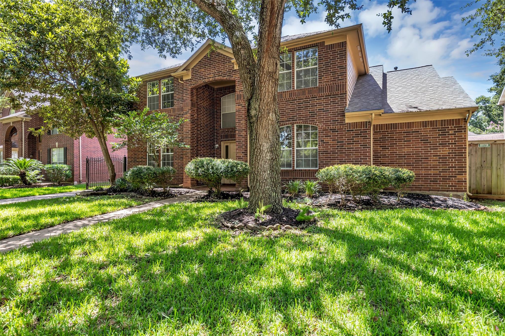 4814 Dixie Court