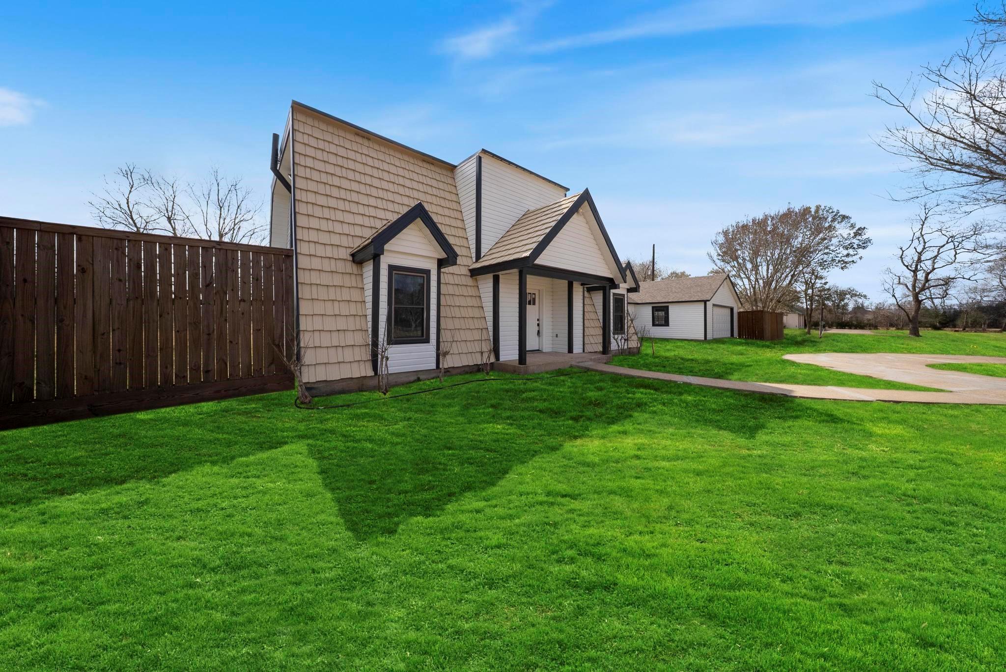 5202 Mcknight Road 880