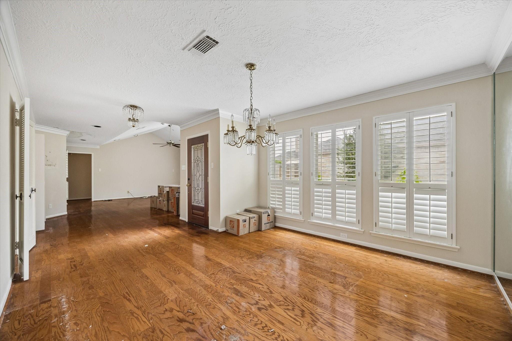 2915 Country Club Boulevard