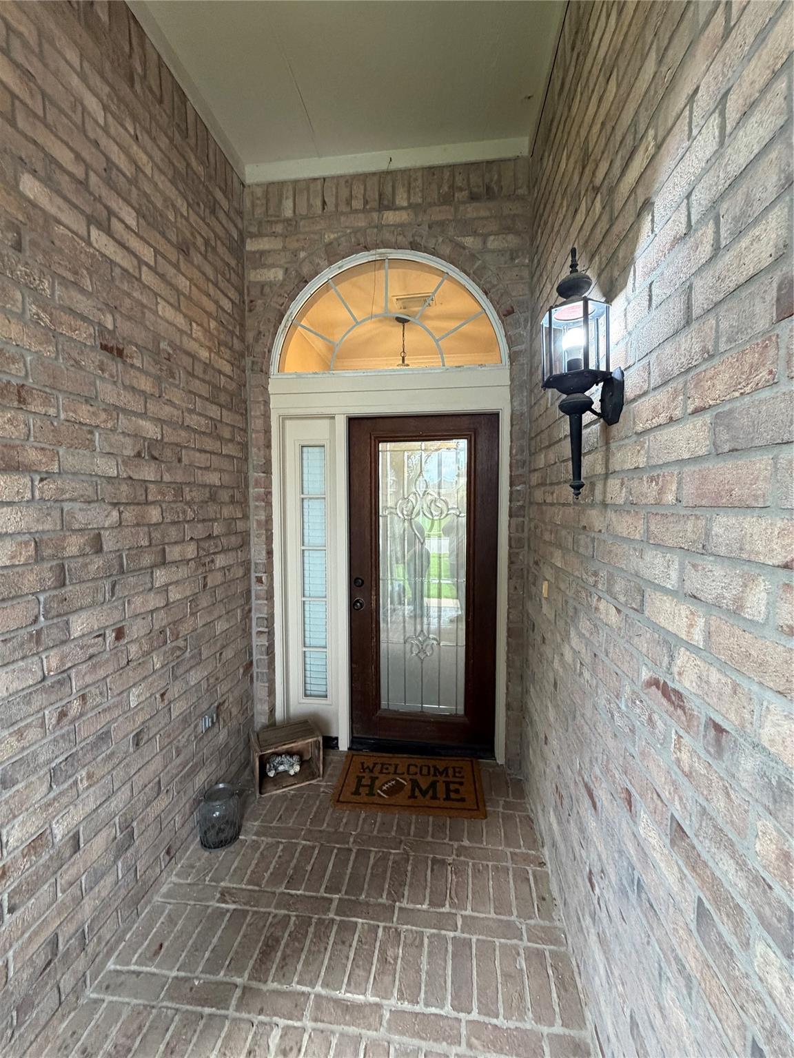 2922 Sandleigh Drive