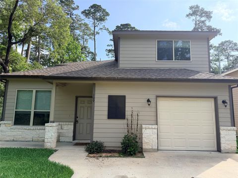 Photo of 109 Seminole Drive, Conroe, TX 77316 (MLS # 49221317)