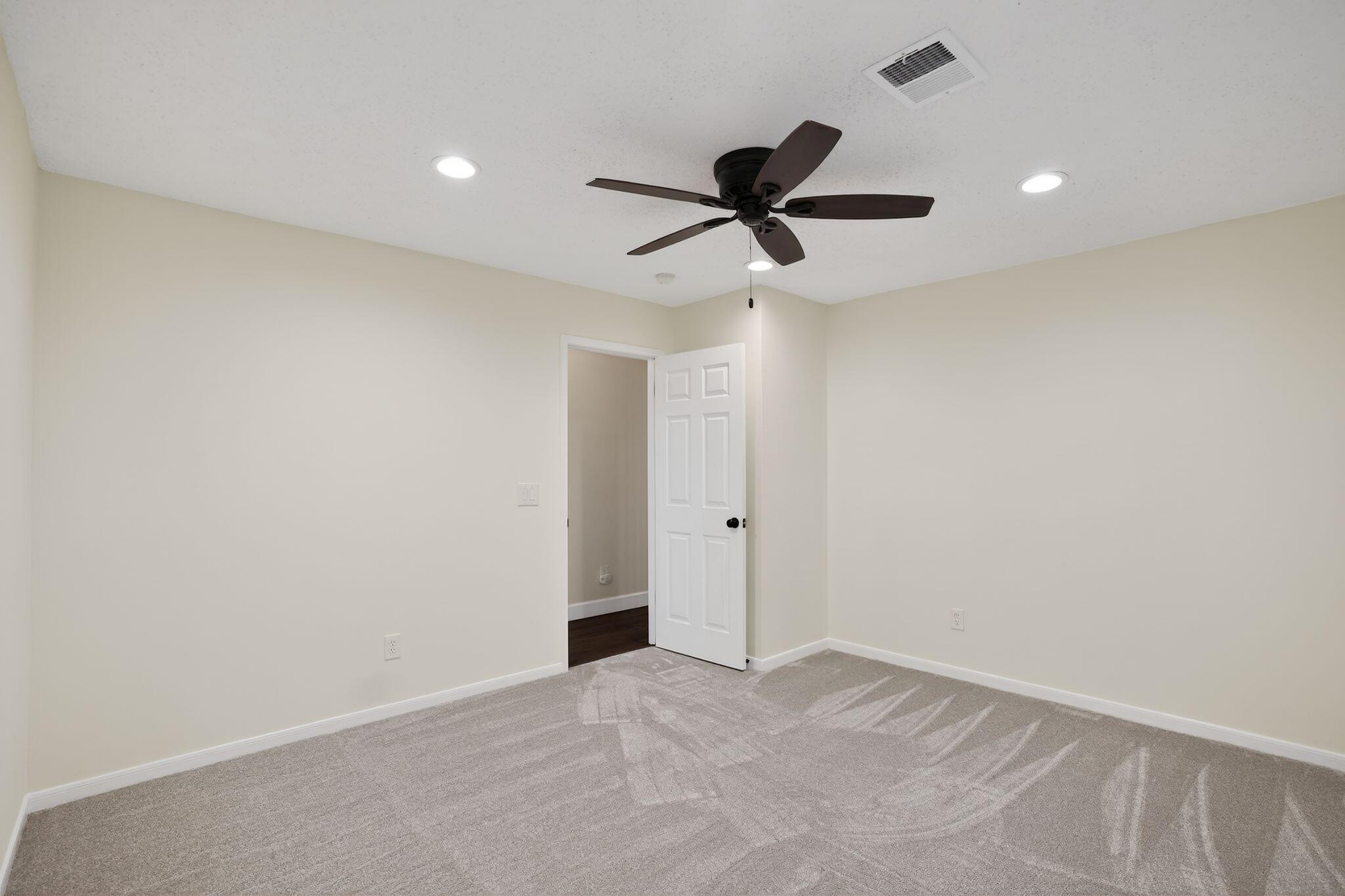 26 Thorn Berry Place