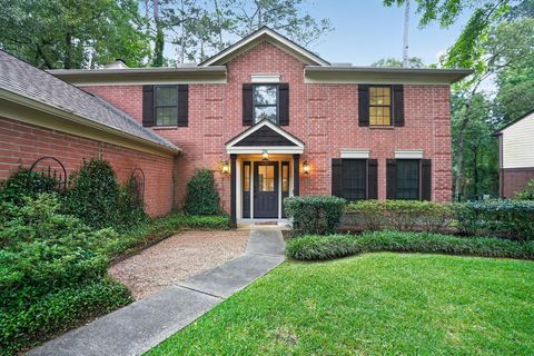 Photo of 26 Thorn Berry Place, The Woodlands, TX 77381 (MLS # 62502051)