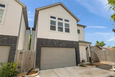 Photo of 808 Woodcrest Drive #A, Houston, TX 77018 (MLS # 60043853)