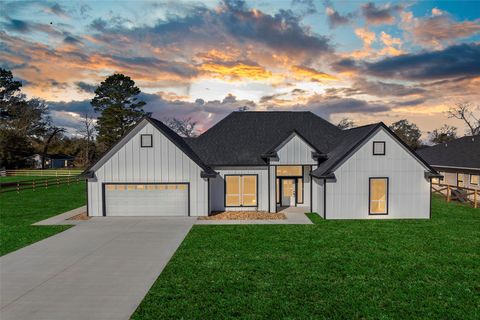 Homes For Sale - 24630 Cavan Street<br/> Hempstead, TX 77445